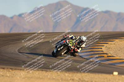 media/Dec-16-2023-CVMA (Sat) [[bb38a358a2]]/Race 13 Amateur Supersport Middleweight/